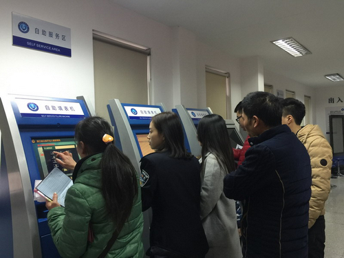 �ٺ��оֳ��뾳������Ӳ�ȡ�����ʩӭ�ӽ�ǰ��֤�߷�