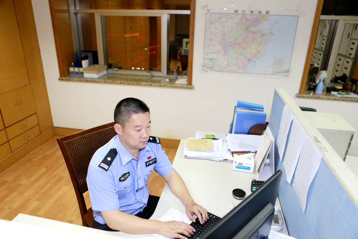 �����磺��һ��������ʯӢ��