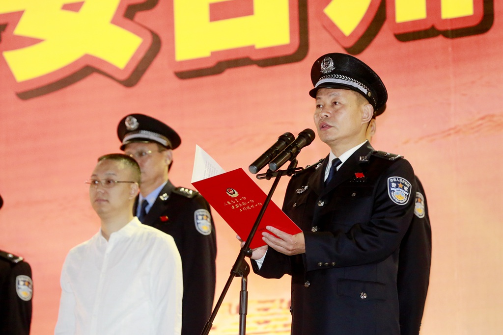 ̨���й����־��С�ƽ��̨��3���ж���������ʽ�������ϴ������ж������